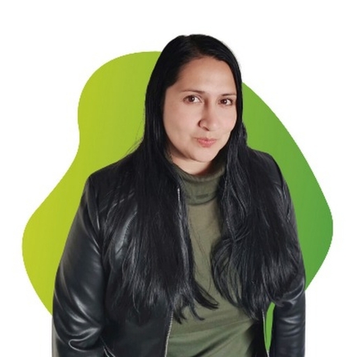 Andrea Murillo, Accountant en Awtana